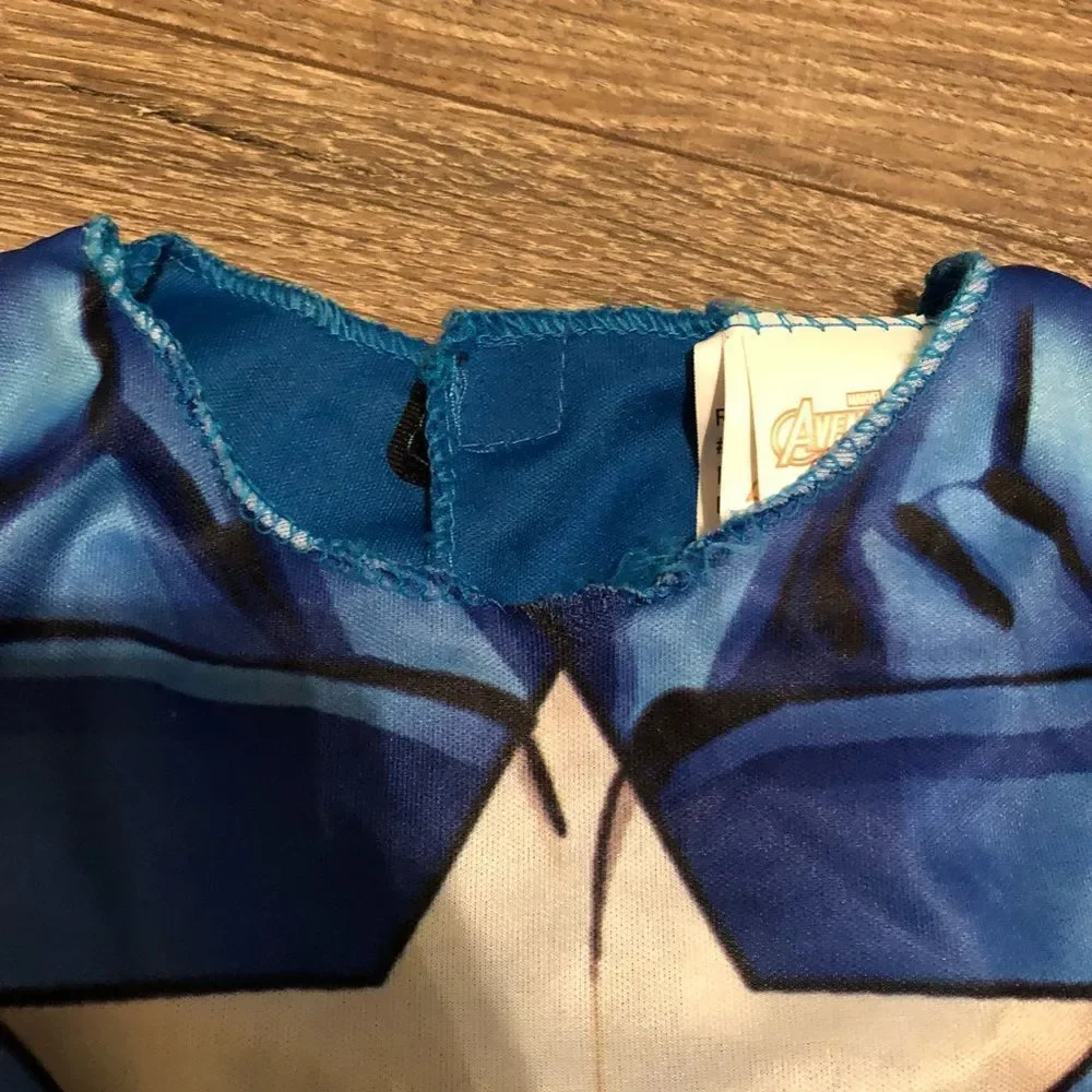 ‎Captain America Costume Child’s Size Medium